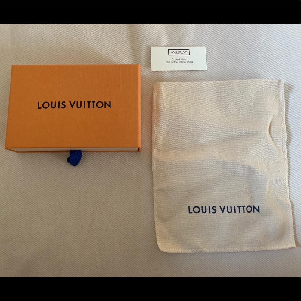 Louis Vuitton box and dust bag!